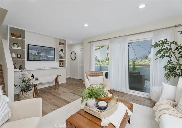 Photo 3 of Townhouse for sale at 26415 Waterford, Lake Forest, CA 92630 | MLS# LG26192109 | Listing updated on 2026-10-07