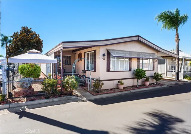 Photo 2 of Manufactured home for sale at 1212 H St #88, Ramona, CA 92065 | MLS# IG26203355 | Listing updated on 2026-10-03