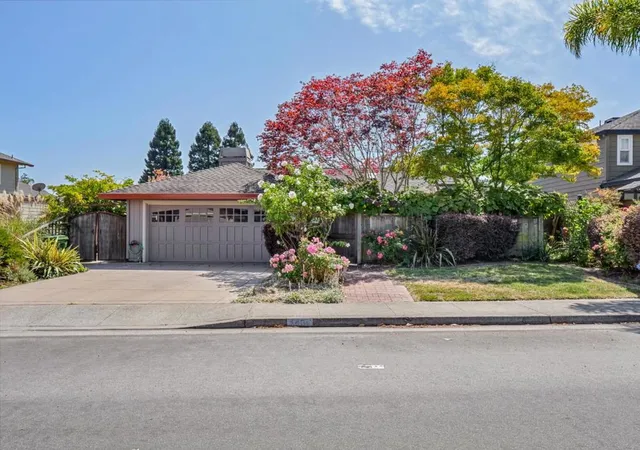 Photo 2 of Single family home for sale at 4456 Merlin Way, Soquel, CA 95073 | MLS# ML82059467 | Listing updated on 2026-10-11
