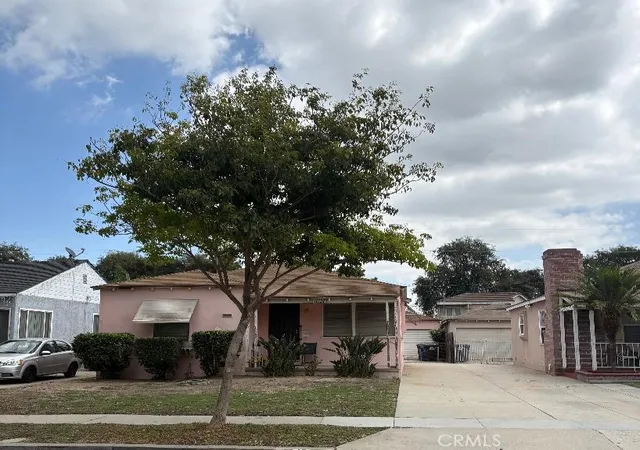 Photo 1 of Single family home for sale at 10124 Hildreth Ave, South Gate, CA 90280 | MLS# DW26204245 | Listing updated on 2026-09-25