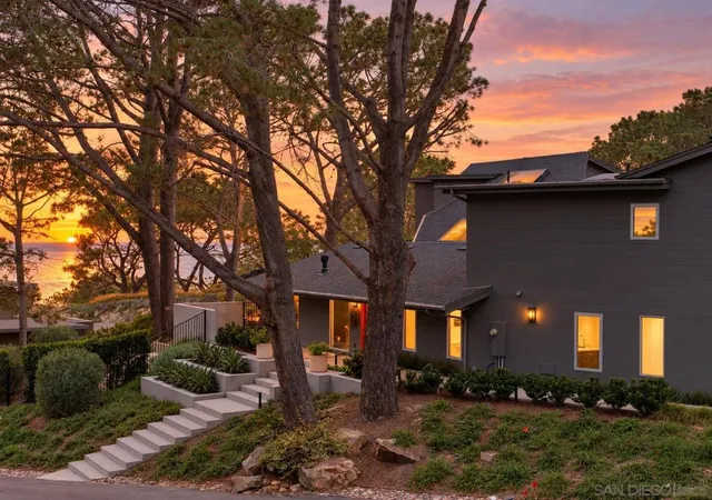 Photo 2 of Single family home for sale at 390 Hidden Pines Rd, Del Mar, CA 92014 | MLS# 260022846SD | Listing updated on 2026-09-24