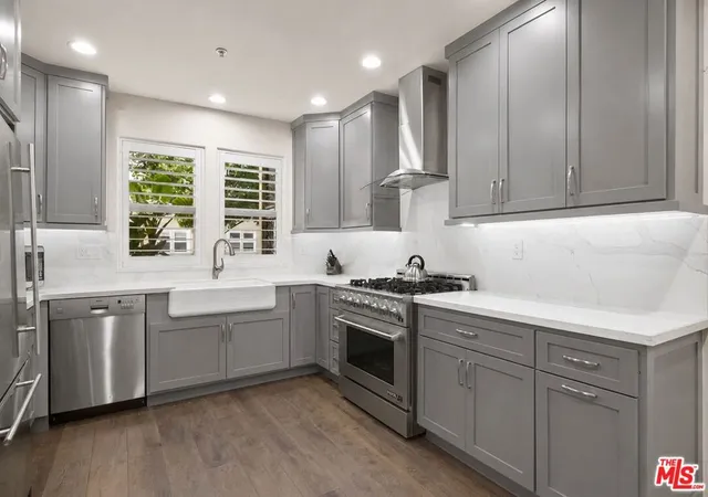 Photo 4 of Townhouse for sale at 1050 N Edinburgh Ave #103, West Hollywood, CA 90046 | MLS# 26894115 | Listing updated on 2026-10-09