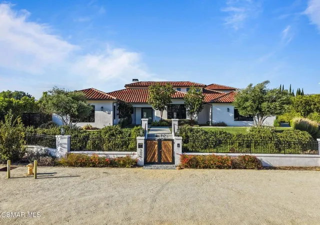 Photo 2 of Mansion for sale at 5099 Barnard St, Simi Valley, CA 93063 | MLS# 226004454 | Listing updated on 2026-09-24