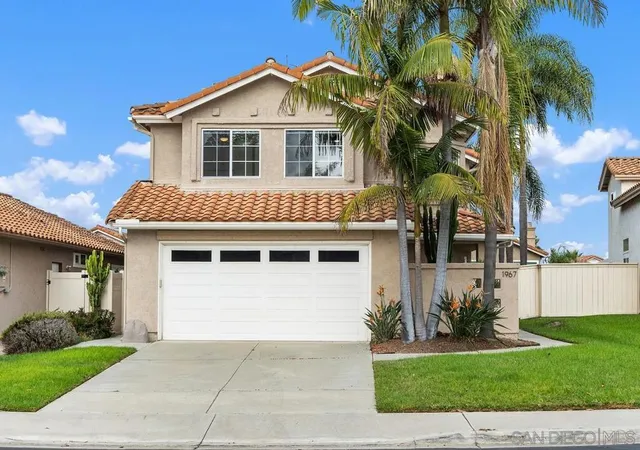 Single family home for sale at 1967 Spanish Oak Way, Vista, CA 92081 | MLS# 260022854SD