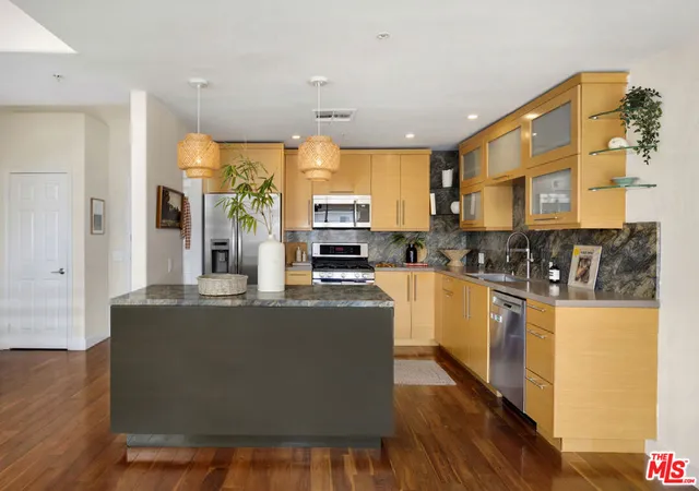 Photo 2 of Condo for sale at 1214 14th Street #203, Santa Monica, CA 90404 | MLS# 26989131 | Listing updated on 2026-09-30