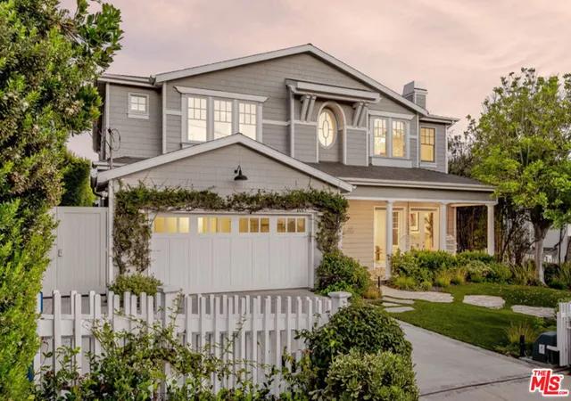 Single family home for sale at 1014 El Medio Ave, Pacific Palisades, CA 90272 | MLS# 26988339