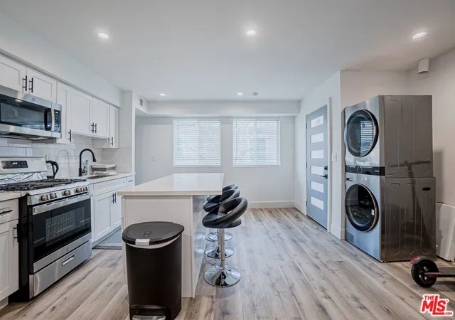 Photo 17 of Multi family home for sale at 1321 W 30th Street, Los Angeles, CA 90007 | MLS# 26989917 | Listing updated on 2026-09-29