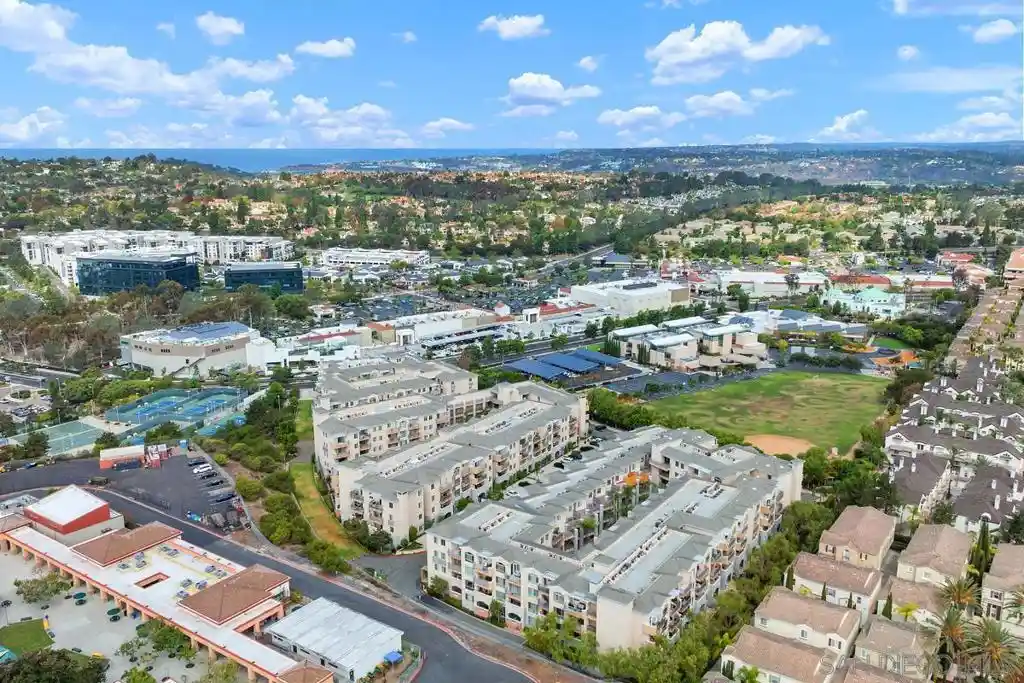 Listing Photo 43 - Condo for sale in 3877 Pell Pl located at 3877 Pell Pl, San Diego, CA 92130 - Unit #429