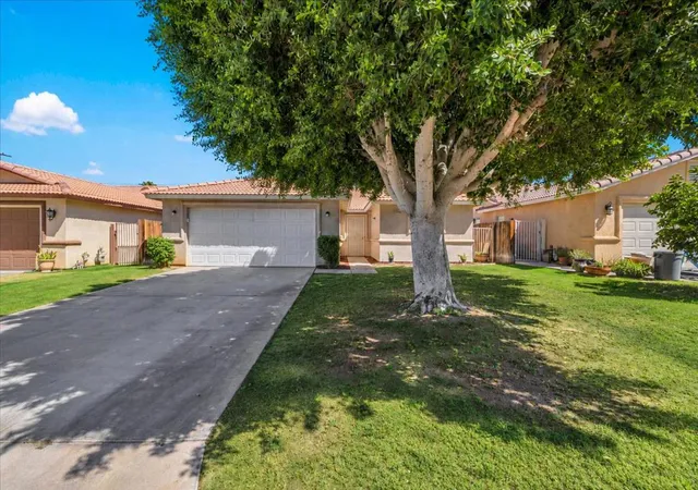 Photo 1 of Single family home for sale at 51420 Avenida Velasco, La Quinta, CA 92253 | MLS# 219152895DA | Listing updated on 2026-10-08