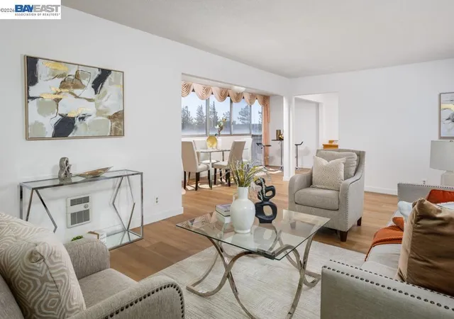 Listing Photo 5 - Condo for sale in building located at 2137 Otis Dr, Alameda, CA 94501 - Unit #204