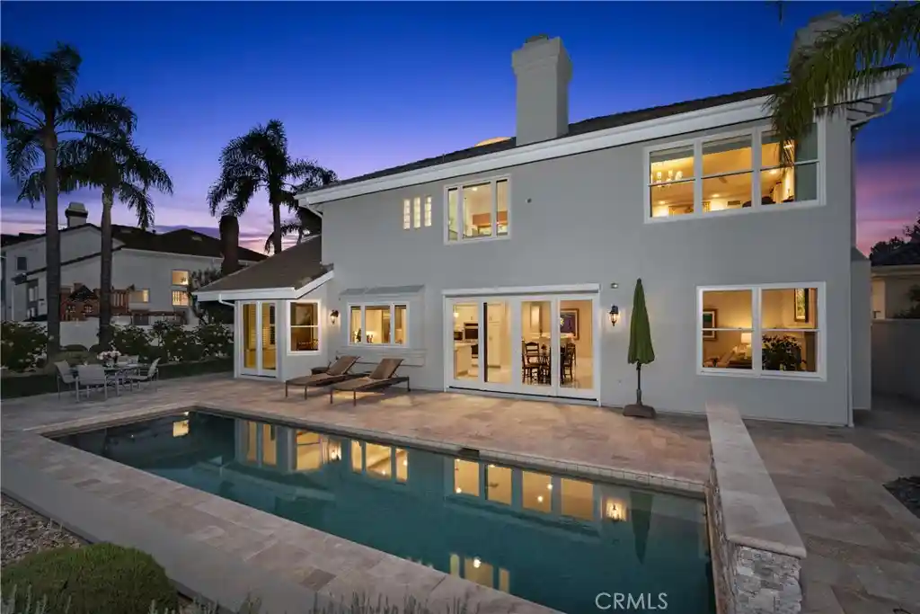 Single family home for sale at 24918 Vista Verenda, Woodland Hills, CA 91367 | MLS# SR26204526