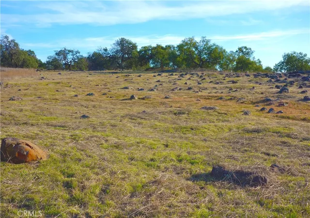 Photo 2 of Land for sale at 20 Avocado Mesa, Murrieta, CA 92562 | MLS# OC26198755 | Listing updated on 2026-10-08