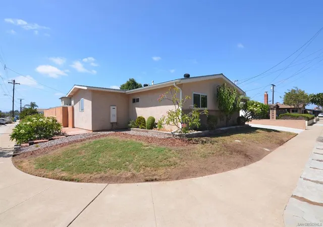 Photo 3 of Sale Pending at 5170 Arvinels Ave, San Diego, CA 92117 | MLS# 260022887SD | Listing updated on 2026-09-24