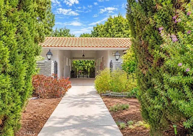 Photo 1 of Condo for sale at 2115 Unit P Via Puerta, Laguna Woods, CA 92637 | MLS# LG26203764 | Listing updated on 2026-09-29