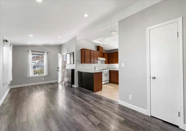 Photo 3 of Manufactured home for sale at 2150 Monterey Rd #153, San Jose, CA 95112 | MLS# ML82061795 | Listing updated on 2026-10-11