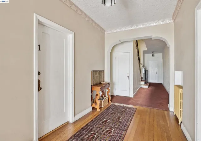 Listing Photo 3 - Condo for sale in building located at 1438 Lakeshore Ave, Oakland, CA 94606 - Unit #6