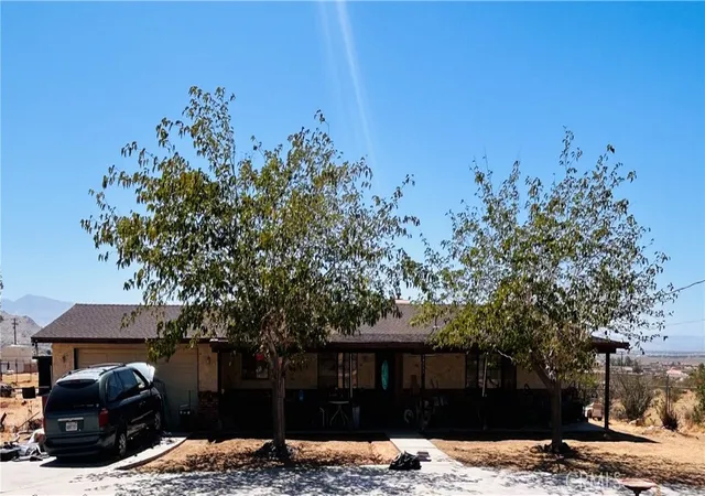 Photo 1 of Single family home for sale at 24211 Pala, Apple Valley, CA 92307 | MLS# IV26202825 | Listing updated on 2026-09-21