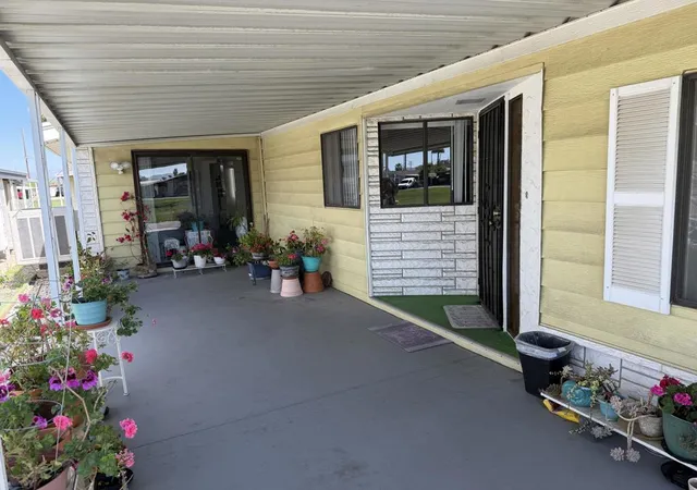Photo 2 of Manufactured home for sale at 601 N Kirby St #557, Hemet, CA 92545 | MLS# 219152914PS | Listing updated on 2026-09-18