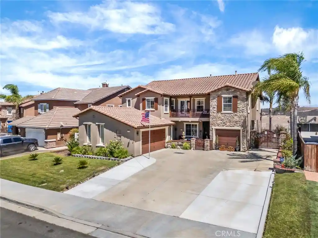 Photo 1 of Single family home for sale at 27488 Murrieta Oaks, Murrieta, CA 92562 | MLS# SW26204680 | Listing updated on 2026-10-13
