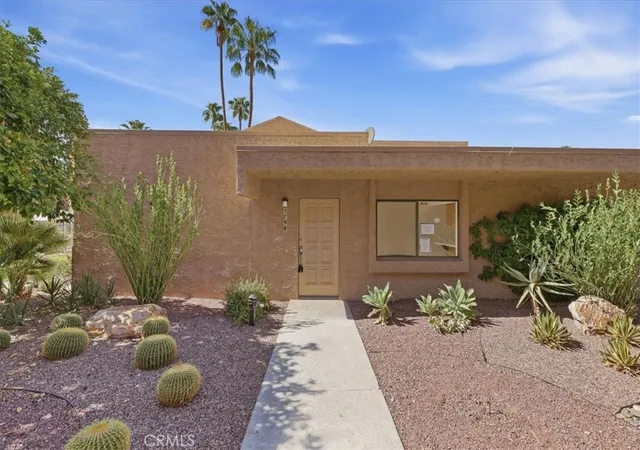 Photo 2 of Condo for sale at 5798 Los Coyotes Dr, Palm Springs, CA 92264 | MLS# PW26204689 | Listing updated on 2026-09-24