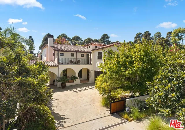 Photo 1 of Mansion for sale at 728 25th Street, Santa Monica, CA 90402 | MLS# 26989809 | Listing updated on 2026-10-01