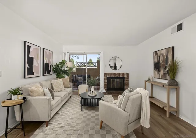 Photo 3 of Sale Pending at 2063 Lakeridge #101, Chula Vista, CA 91913 | MLS# 260022913SD | Listing updated on 2026-09-19