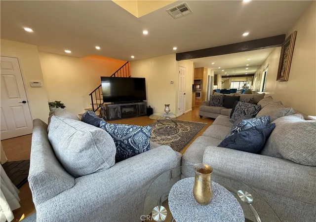 Photo 3 of Townhouse for sale at 19231 Sherman Way #36, Reseda, CA 91335 | MLS# PV26204345 | Listing updated on 2026-10-11
