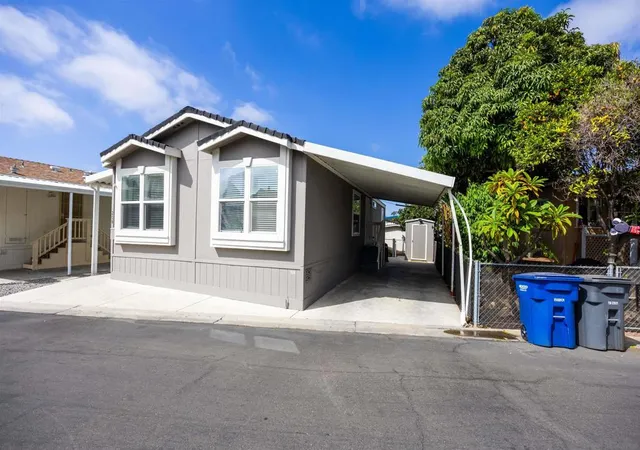 Photo 3 of Manufactured home for sale at 402 63rd Street #250, San Diego, CA 92114 | MLS# 260022914SD | Listing updated on 2026-09-18