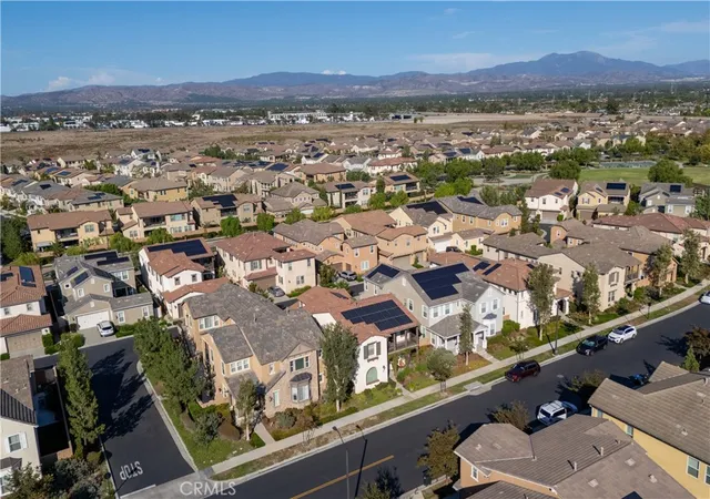 Photo 33 of Single family home for sale at 22 Preston Pl, Tustin, CA 92782 | MLS# NP26204184 | Listing updated on 2026-10-09