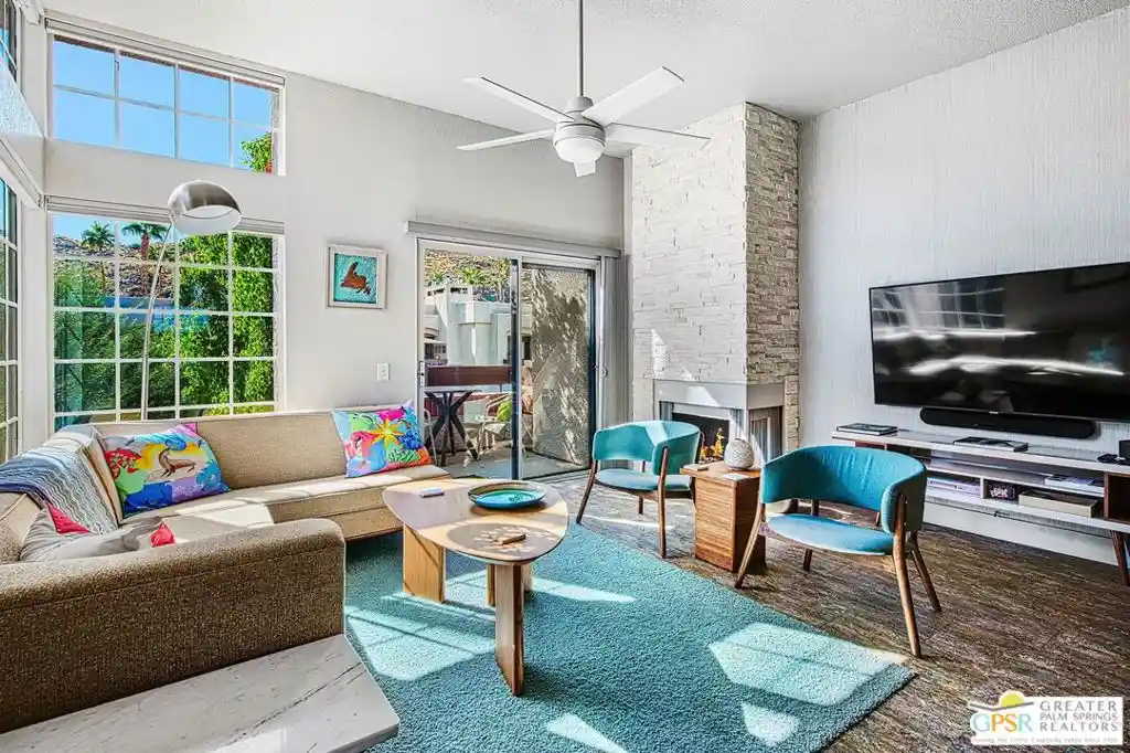 Listing Photo 1 - Condo for sale in 2601 S Broadmoor Dr located at 2601 S Broadmoor Dr, Palm Springs, CA 92264 - Unit #47