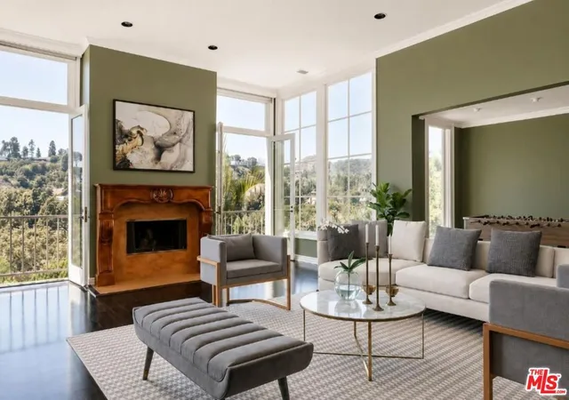 Photo 3 of Mansion for sale at 9430 Readcrest Dr, Beverly Hills, CA 90210 | MLS# 26989349 | Listing updated on 2026-10-08