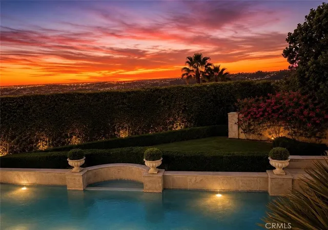 Photo 2 of Mansion for sale at 10511 Easter Hl Dr, Santa Ana, CA 92705 | MLS# PW26120627 | Listing updated on 2026-09-30