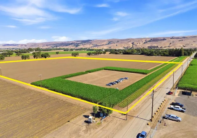 Photo 2 of Land for sale at 225 Laguna Ave, Morgan Hill, CA 95037 | MLS# ML82061845 | Listing updated on 2026-09-28