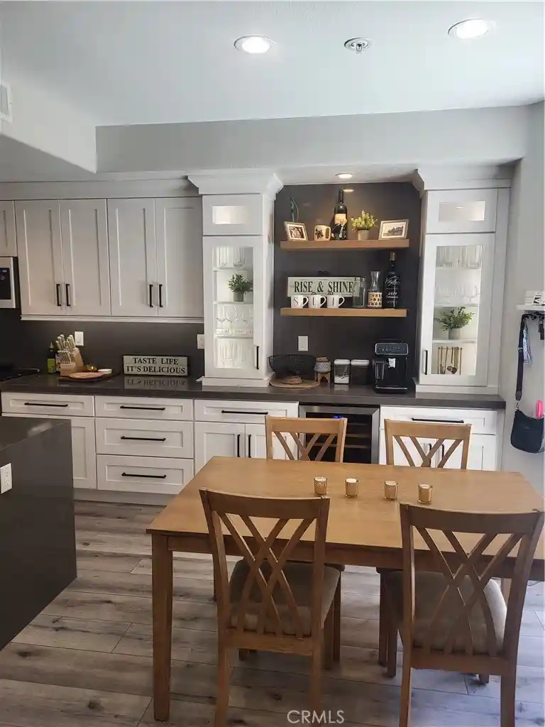 Listing Photo 2 - Condo for sale in 26373 Arboretum located at 26373 Arboretum, Murrieta, CA 92563 - Unit #1302