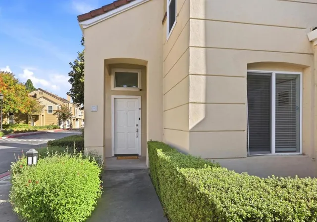 Photo 2 of Townhouse for sale at 6985 Rodling Dr #A, San Jose, CA 95138 | MLS# ML82061852 | Listing updated on 2026-09-30