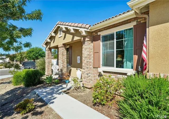 Photo 4 of Single family home for sale at 1413 Reeds Way, San Jacinto, CA 92582 | MLS# IG26195271 | Listing updated on 2026-10-07