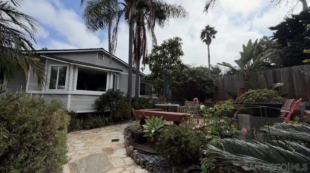 Photo 1 of Sale Pending at 4548 Point Loma Ave, San Diego, CA 92107 | MLS# 260022923SD | Listing updated on 2026-10-17