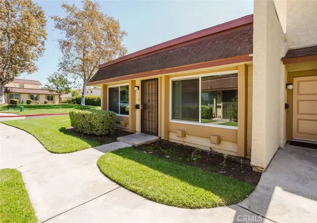 Photo 2 of Condo for sale at 1113 N Barston Ave, Covina, CA 91724 | MLS# CV26204734 | Listing updated on 2026-10-03