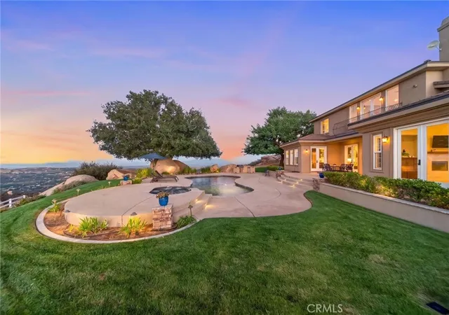 Photo 3 of Single family home for sale at 17650 Calle Pescar, Murrieta, CA 92562 | MLS# SW26197583 | Listing updated on 2026-10-07
