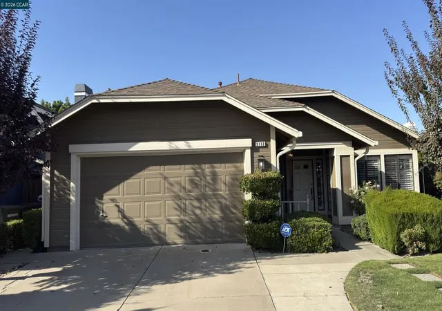 Single family home for sale at 5113 Castlemaine Dr, Salida, CA 95368 | MLS# 41148781