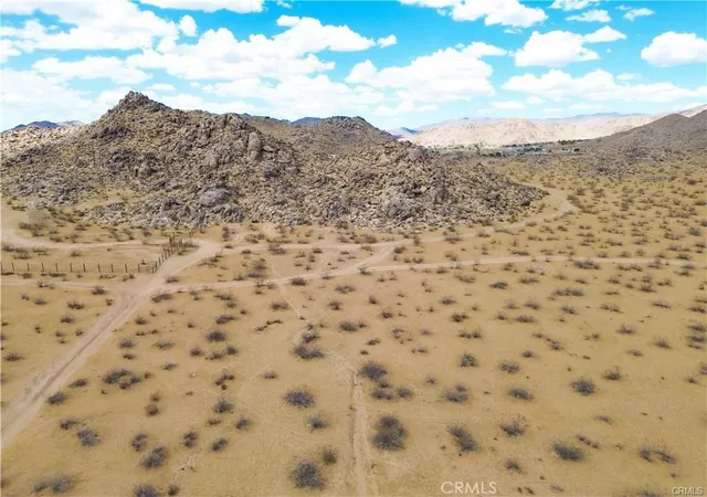 Photo 2 of Land for sale at 9 Laguna Seca, Apple Valley, CA 92307 | MLS# IG26204896 | Listing updated on 2026-09-18