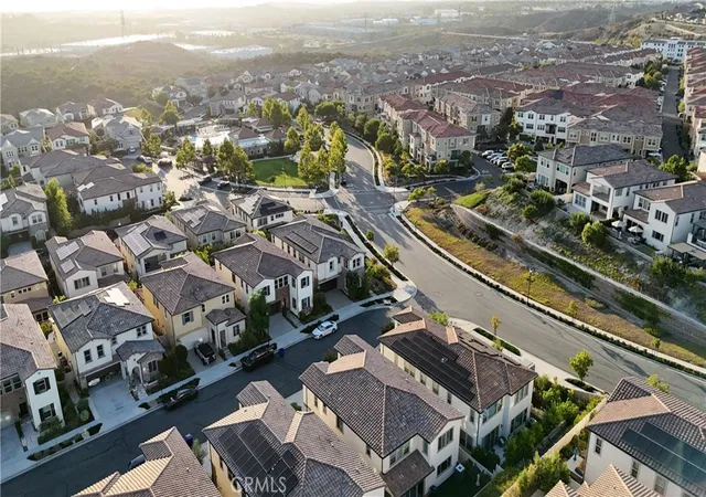 Photo 1 of Single family home for sale at 2060 Aliso Cyn, Lake Forest, CA 92610 | MLS# WS26204538 | Listing updated on 2026-09-20