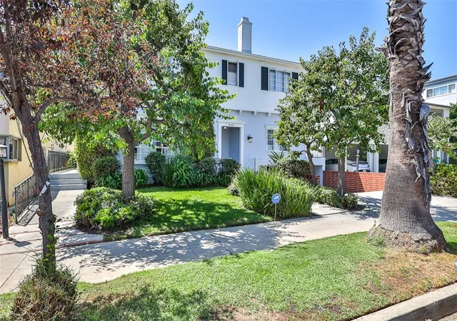 Photo 2 of Multi family home for sale at 848 5th Street, Santa Monica, CA 90403 | MLS# SR26204863 | Listing updated on 2026-10-07