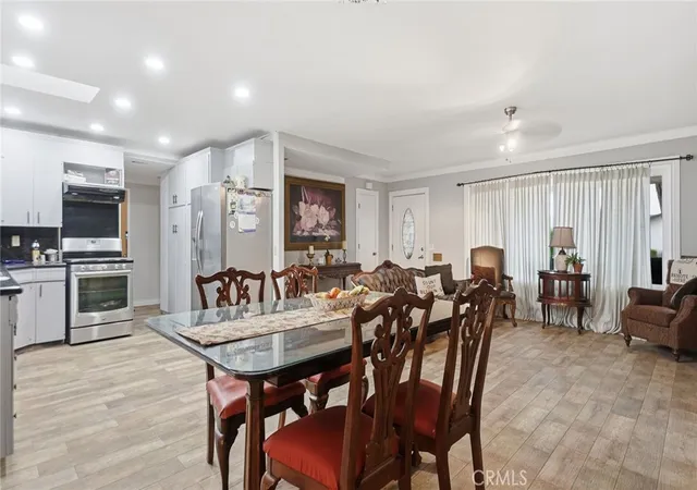 Photo 3 of Single family home for sale at 1180 Amberwood Dr, Hemet, CA 92543 | MLS# IV26204931 | Listing updated on 2026-09-27