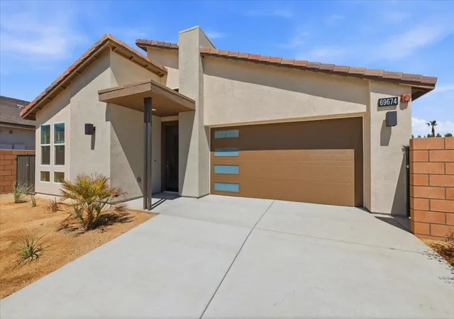 Photo 3 of Single family home for sale at 69674 Calle La Costa, Cathedral City, CA 92234 | MLS# 219152931PS | Listing updated on 2026-10-06