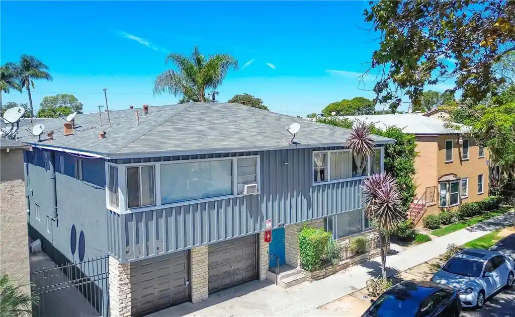 Multi family home for sale at 2015 Cedar Ave, Long Beach, CA 90806 | MLS# NP26204608