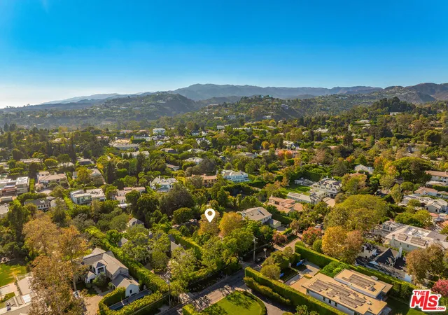 Photo 3 of Single family home for sale at 357 N Carmelina Ave, Los Angeles, CA 90049 | MLS# 26989185 | Listing updated on 2026-09-26