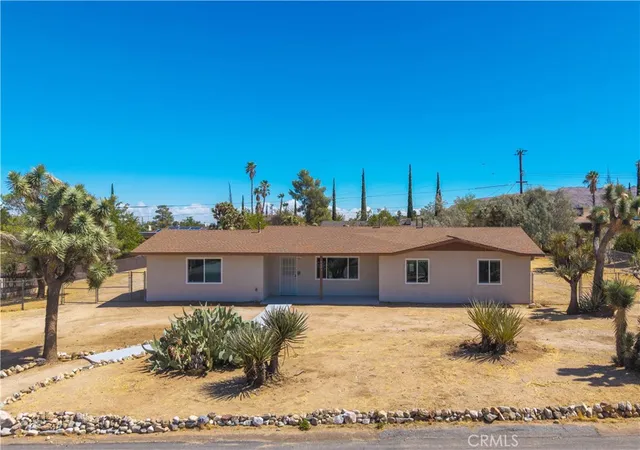Photo 3 of Single family home for sale at 7623 Frontera Ave, Yucca Valley, CA 92284 | MLS# JT26204652 | Listing updated on 2026-10-09