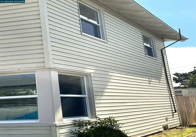 Photo 2 of Sale Pending at 168 W Chanslor Ave, Richmond, CA 94801 | MLS# 41148797 | Listing updated on 2026-10-07