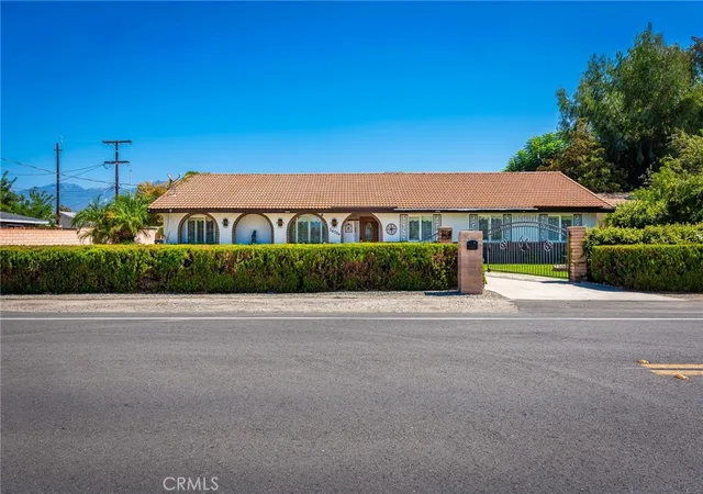 Photo 1 of Sale Pending at 26704 Cornell St, Hemet, CA 92544 | MLS# IV26204549 | Listing updated on 2026-10-07